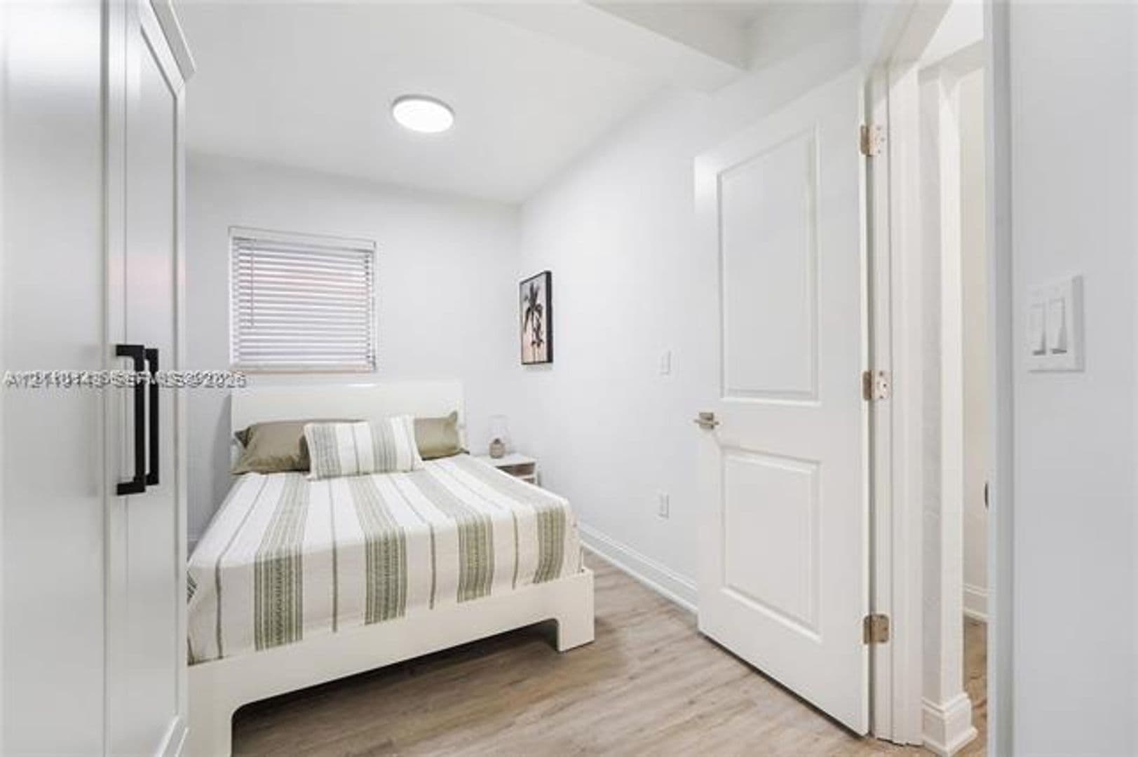 Miami Beach Condo: 1407 Meridian Ave cu-7