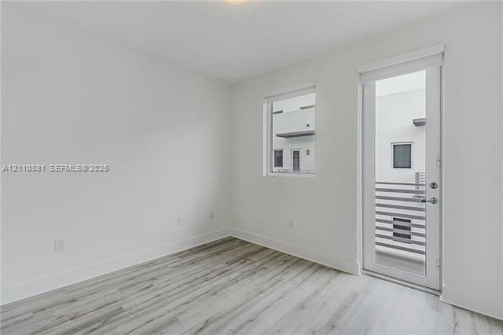 Doral Townhome: 9143 NW 33rd St th 9143