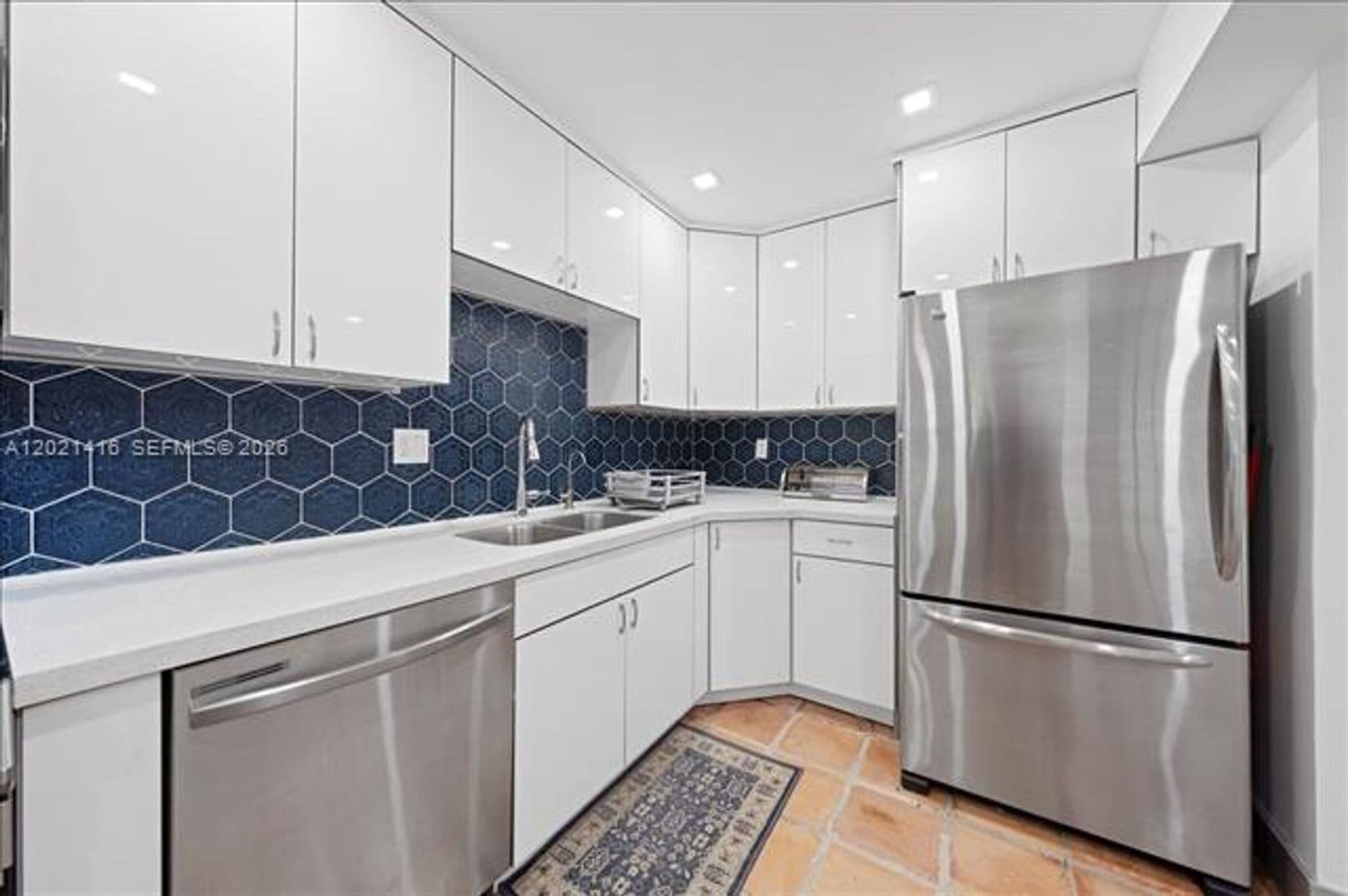 Coral Gables Townhome: 5750 Turin St th 207