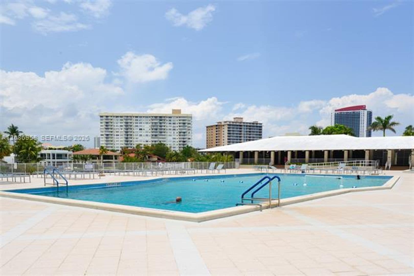 Hallandale Beach Condo: 1950 S Ocean Dr cu-18B