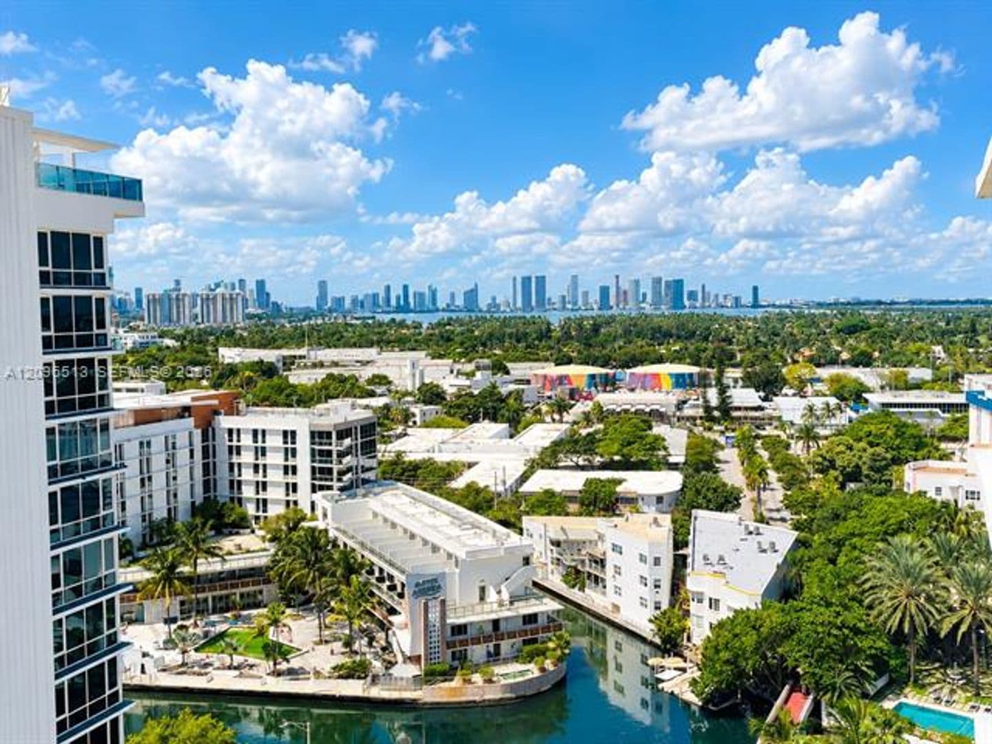 Miami Beach Condo: 2401 Collins Ave cu-1807