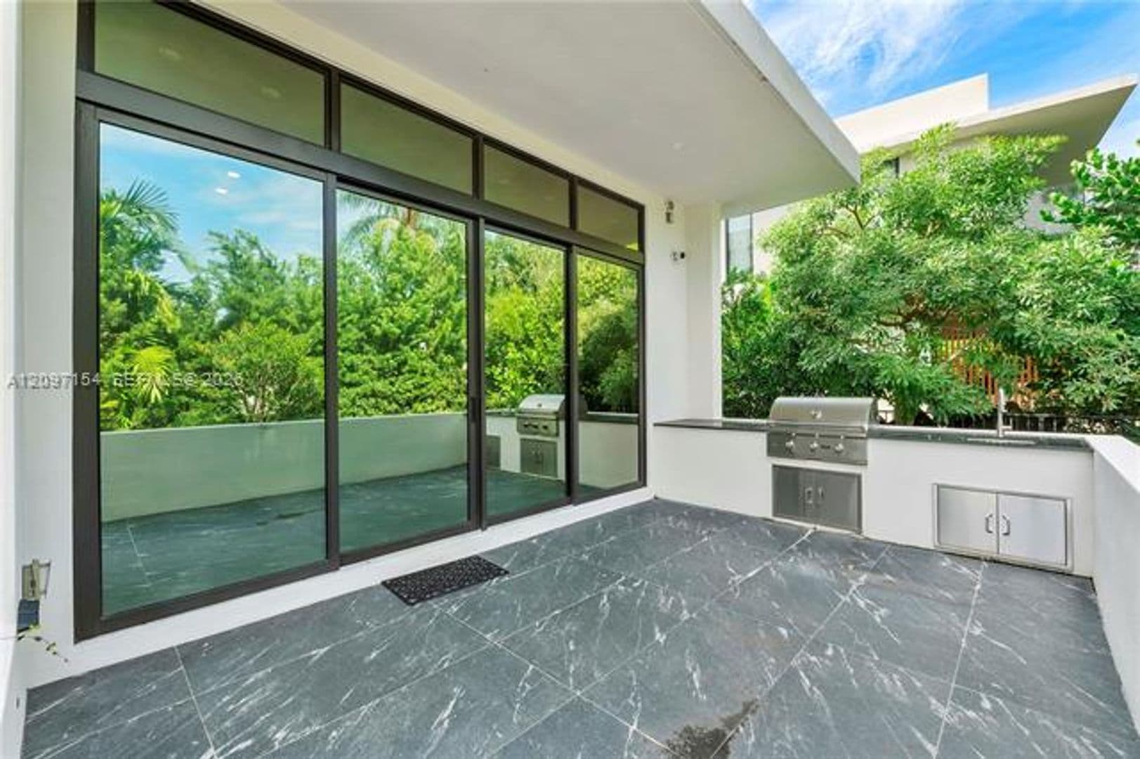 Miami Beach House: 4364 Alton Rd # 4364