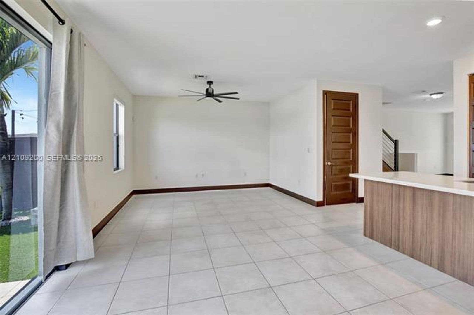 Miami Lakes Townhome: 16011 NW 91st Ct th 16011