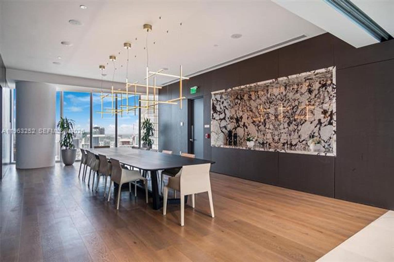Miami Condo: 300 Biscayne Blvd Way cu-4404