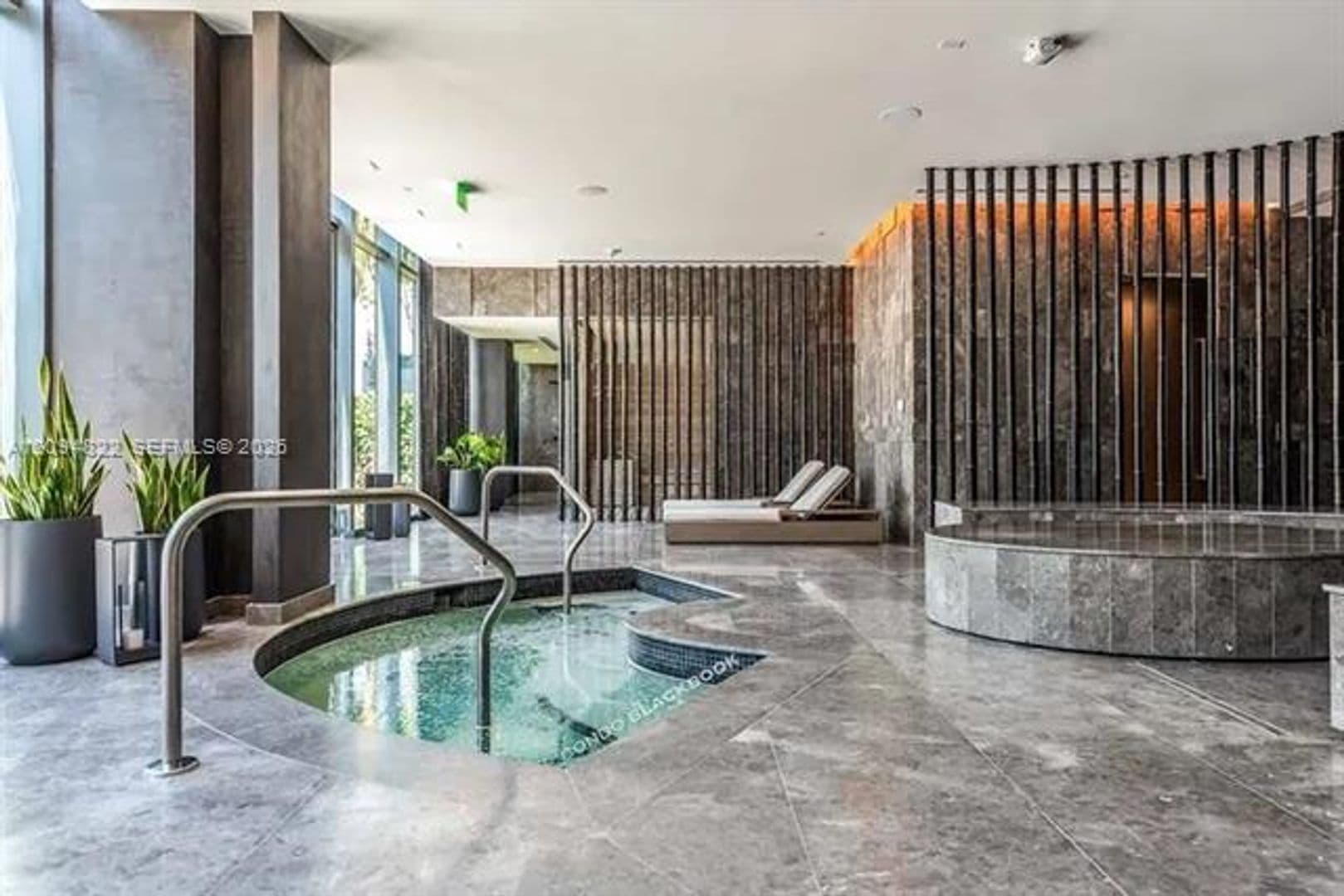 Miami Condo: 480 NE 31st St cu-1404