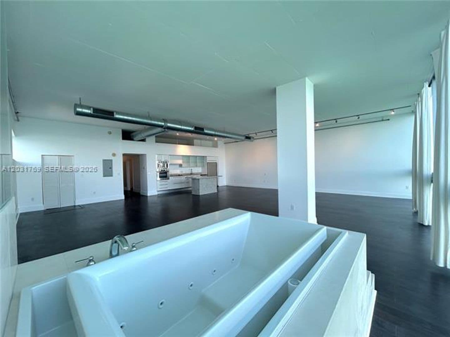 North Bay Village Condo: 7934 West Dr cu-705