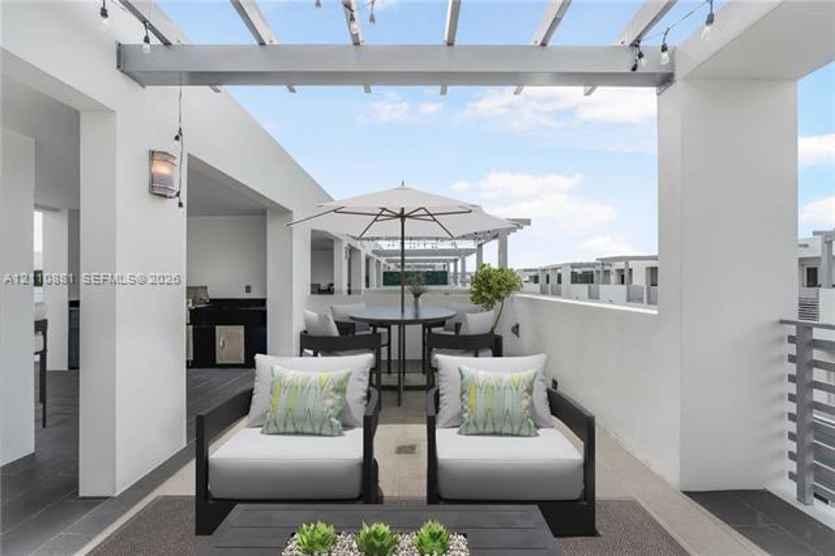 Doral Townhome: 9143 NW 33rd St th 9143