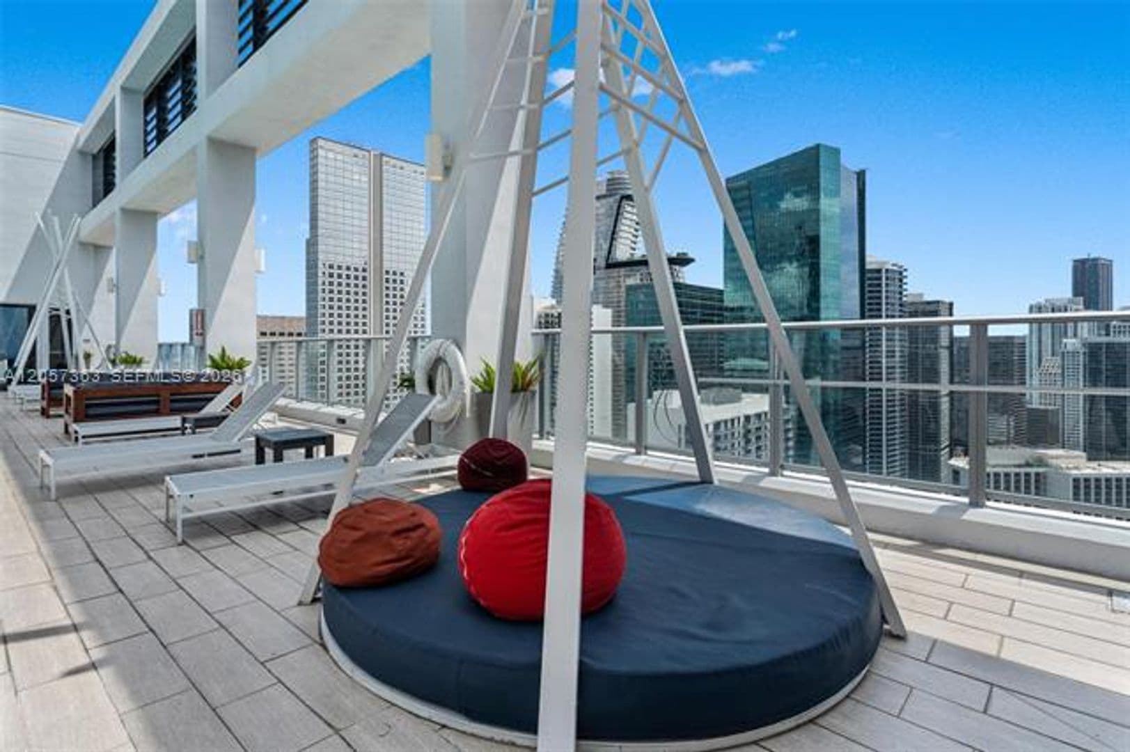Miami Condo: 151 SE 1st St cu-2102