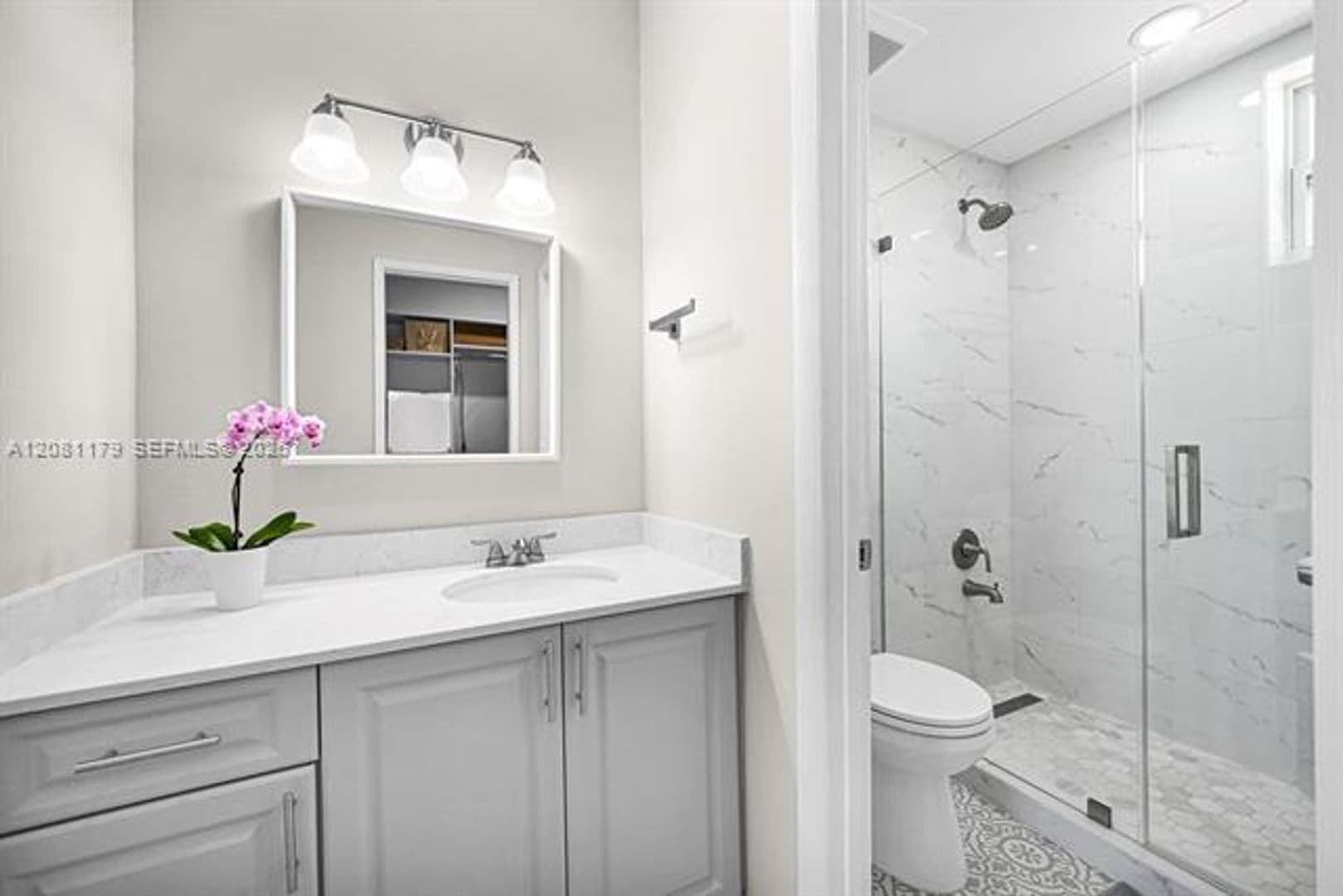 Miami Townhome: 9133 Fontainebleau Blvd th 5