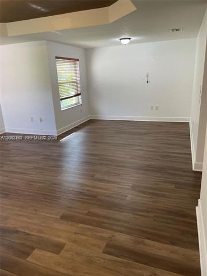 Miramar House: 17404 SW 47th Ct # 17404
