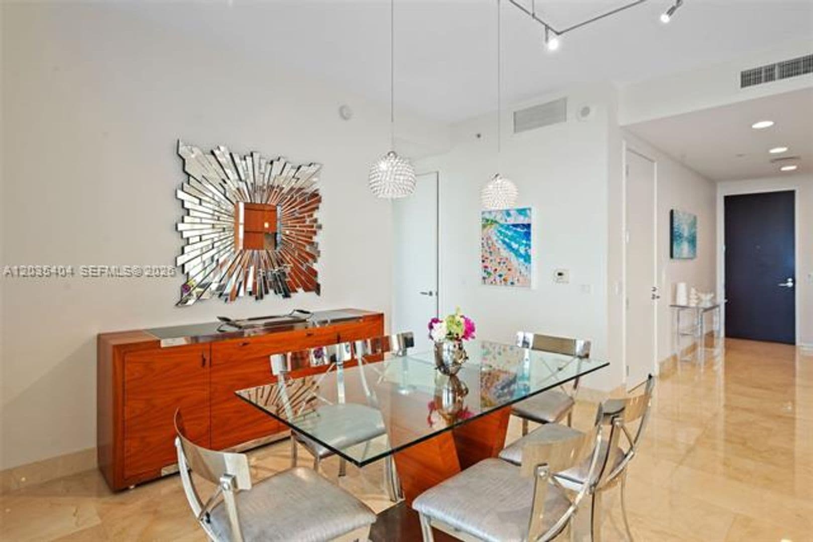 Bal Harbour Condo: 9705 Collins Ave cu-605N