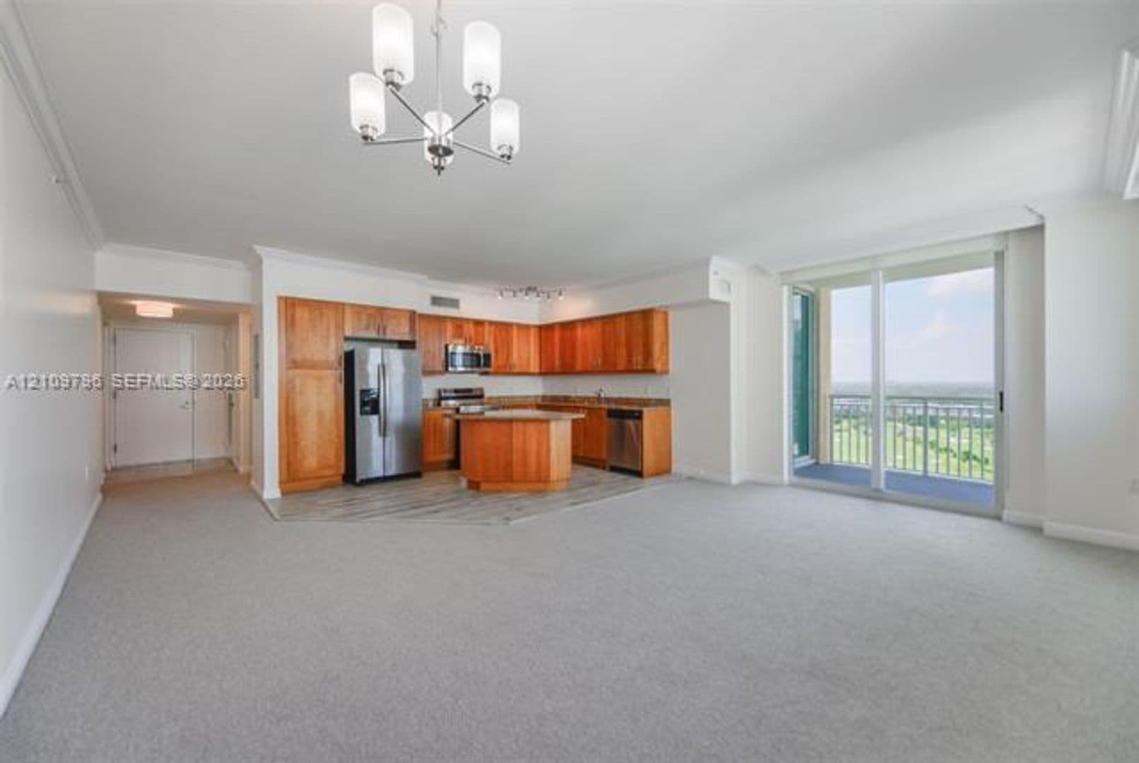Hallandale Beach Condo: 1745 E Hallandale Beach Blvd cu-1903W