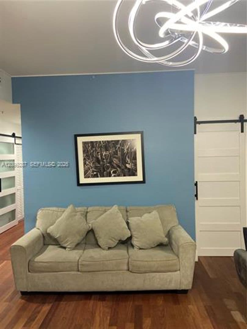 Miami Condo: 234 NE 3rd St cu-2202