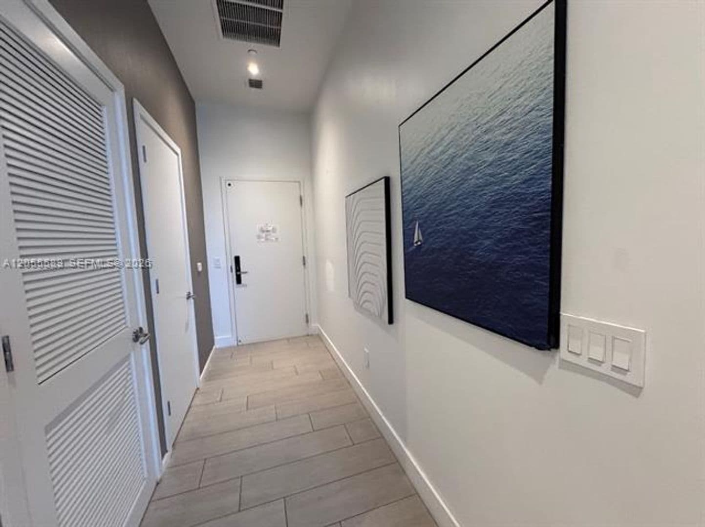 Hollywood Condo: 4010 S Ocean Dr cu-R304