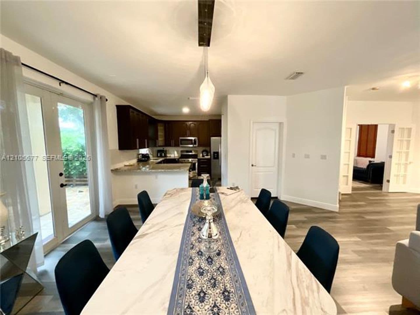 Doral House: 11320 NW 43rd Ter # 11320