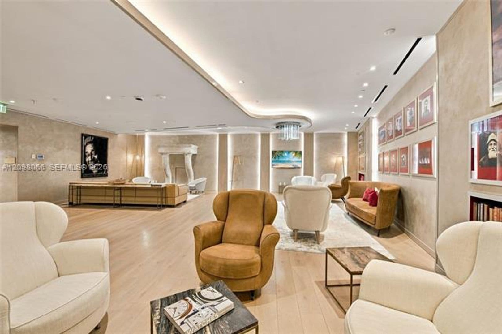 Miami Condo: 1000 Brickell Plz cu-3401