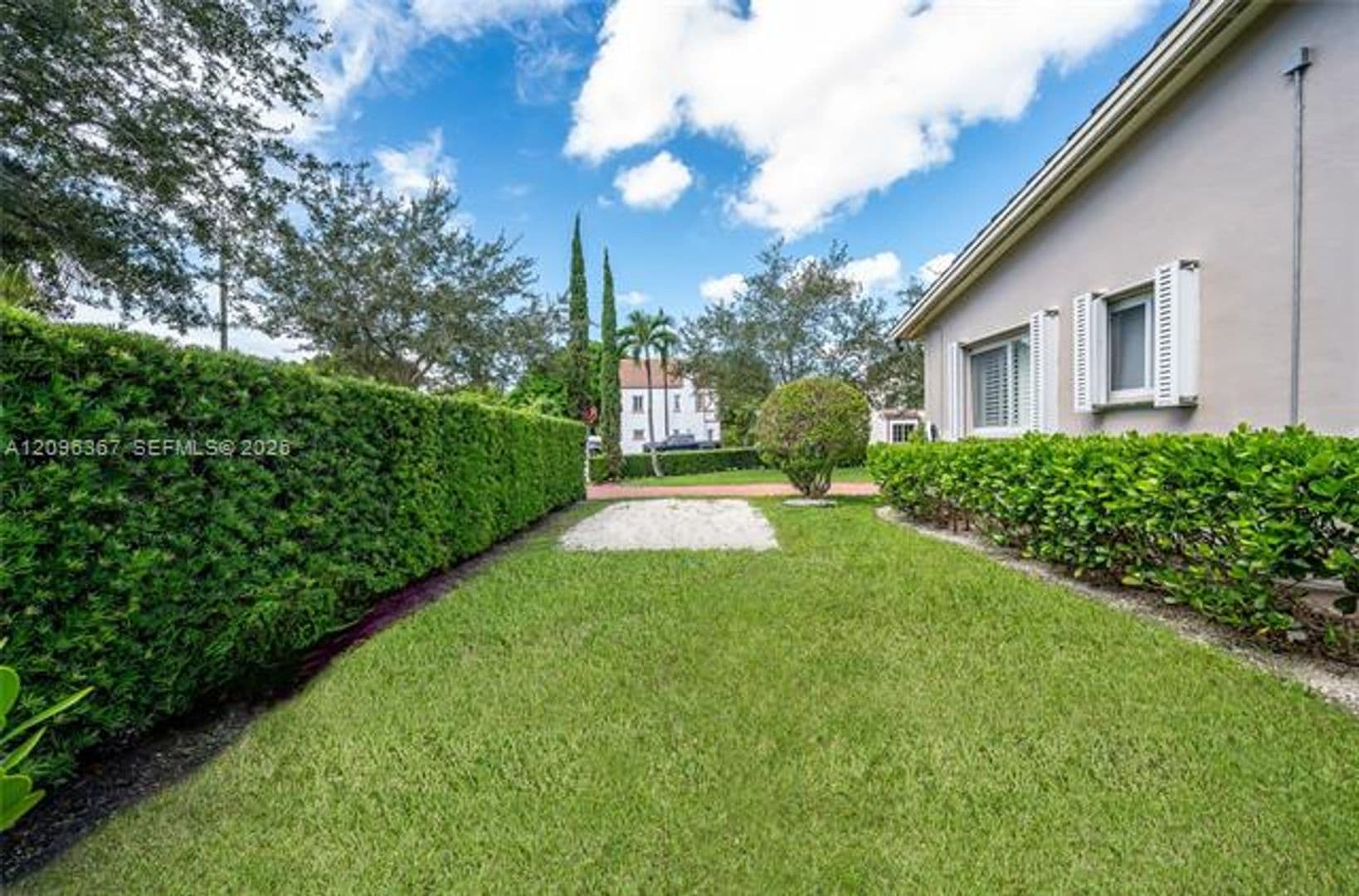 Coral Gables House: 3635 S Le Jeune Rd cu-3635