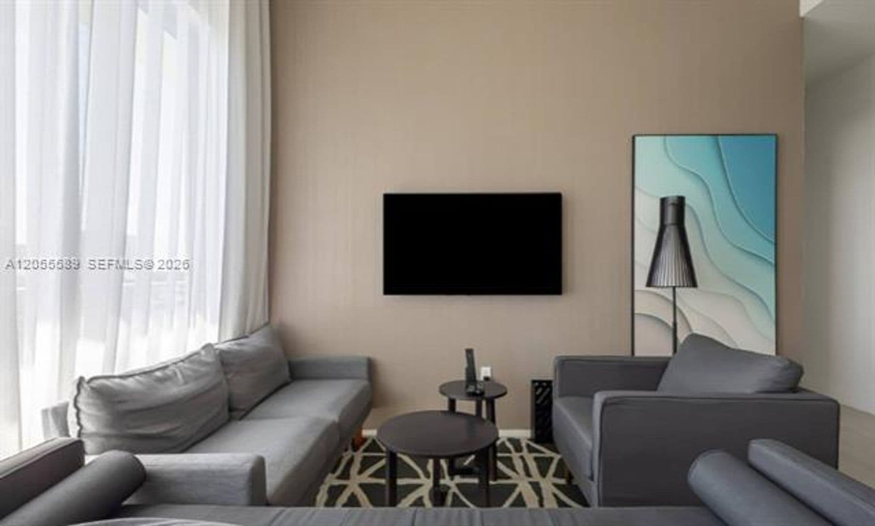 Hollywood Condo: 4010 S Ocean Dr cu-R304