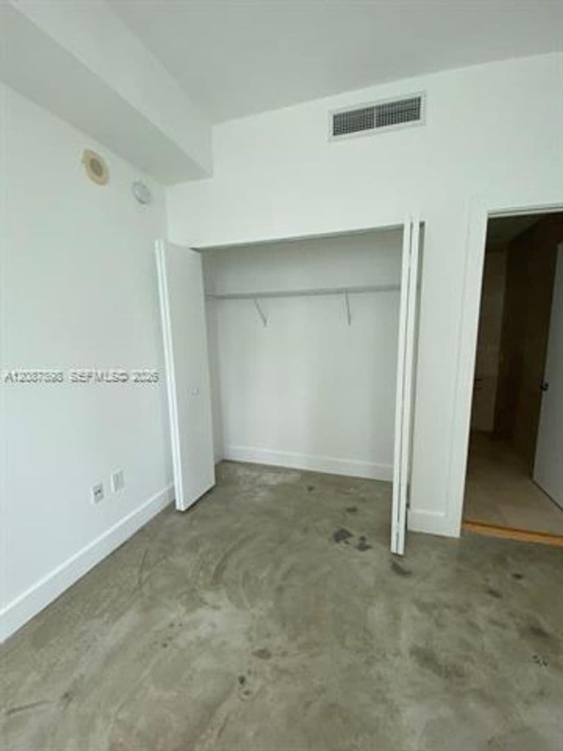 Miami Condo: 234 NE 3rd St cu-1701