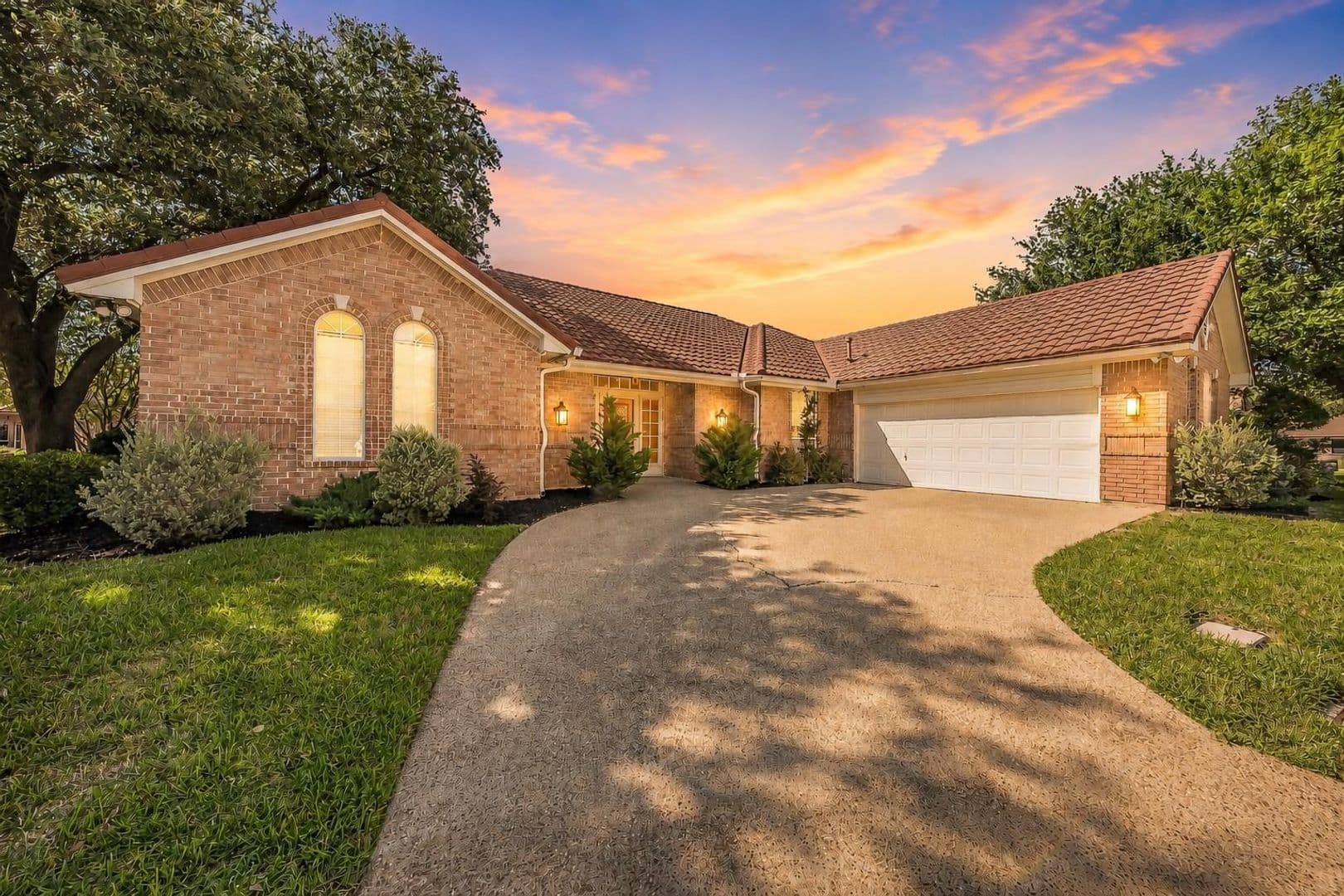 Fort Worth House: 816 Havenwood Lane S