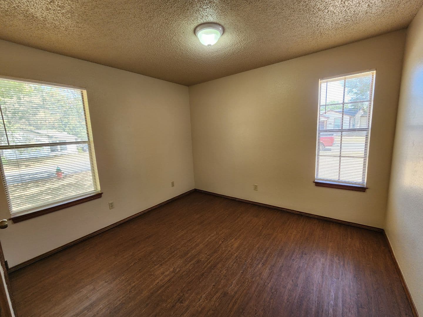 Haltom City Apartment: 3211 Eastridge Dr. - 3211 Eastridge Drive