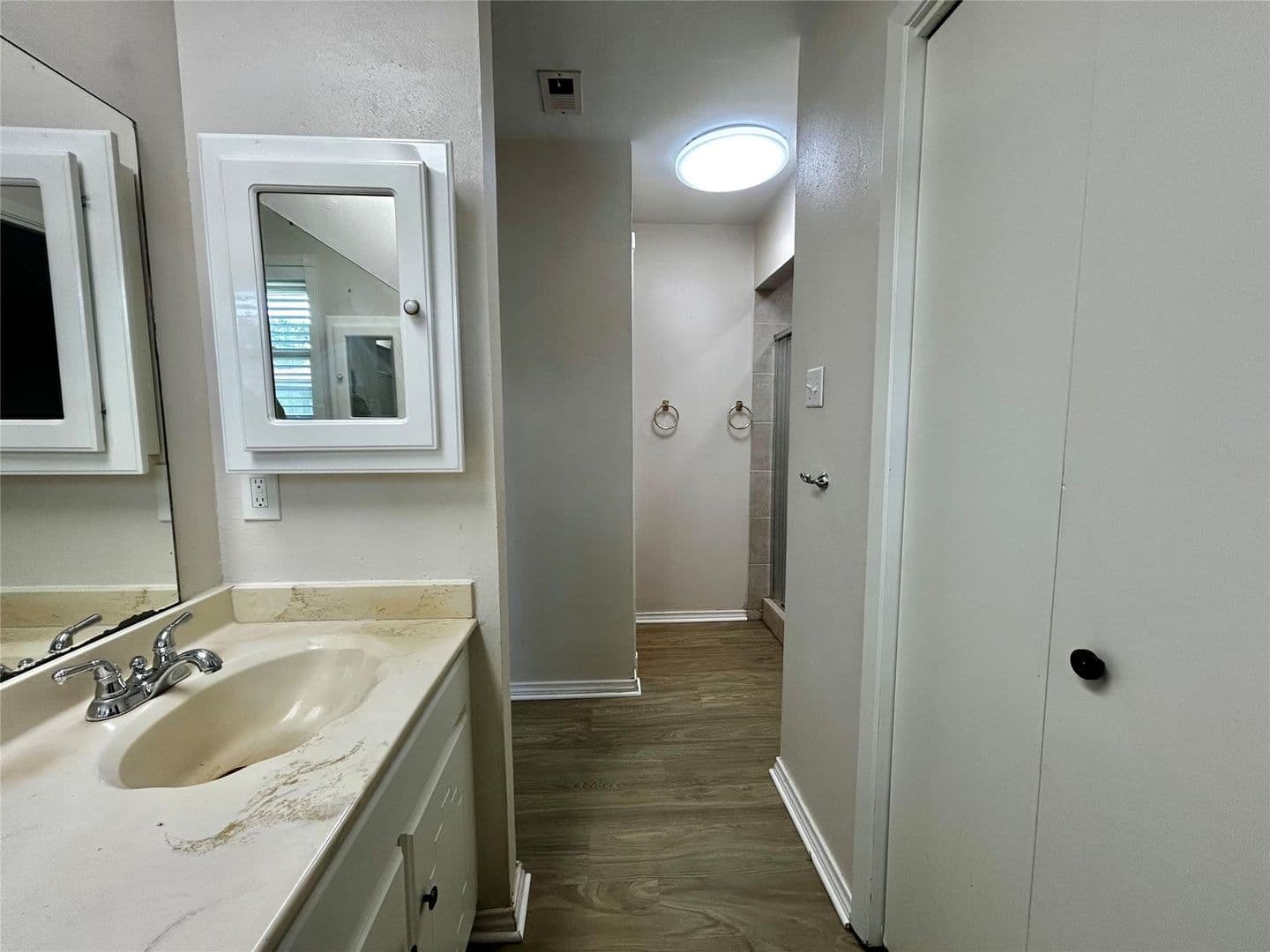 North Richland Hills House: 6209 Gayle Drive