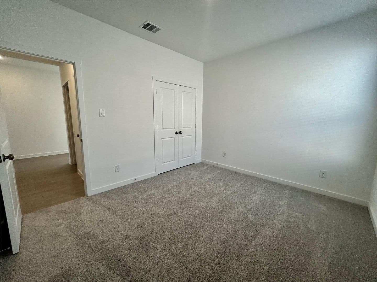 Justin House: 443 Ridge Drive