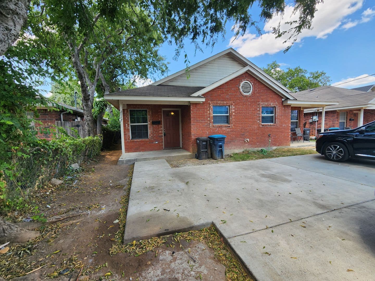 Fort Worth Apartment: 2917 Van Horn Ave.