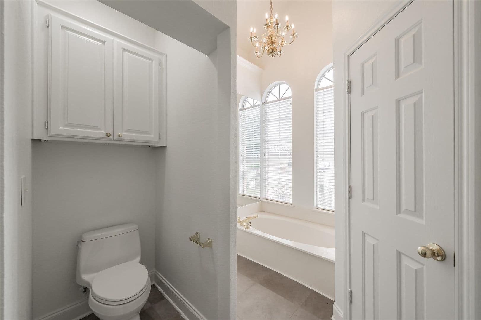Fort Worth House: 816 Havenwood Lane S