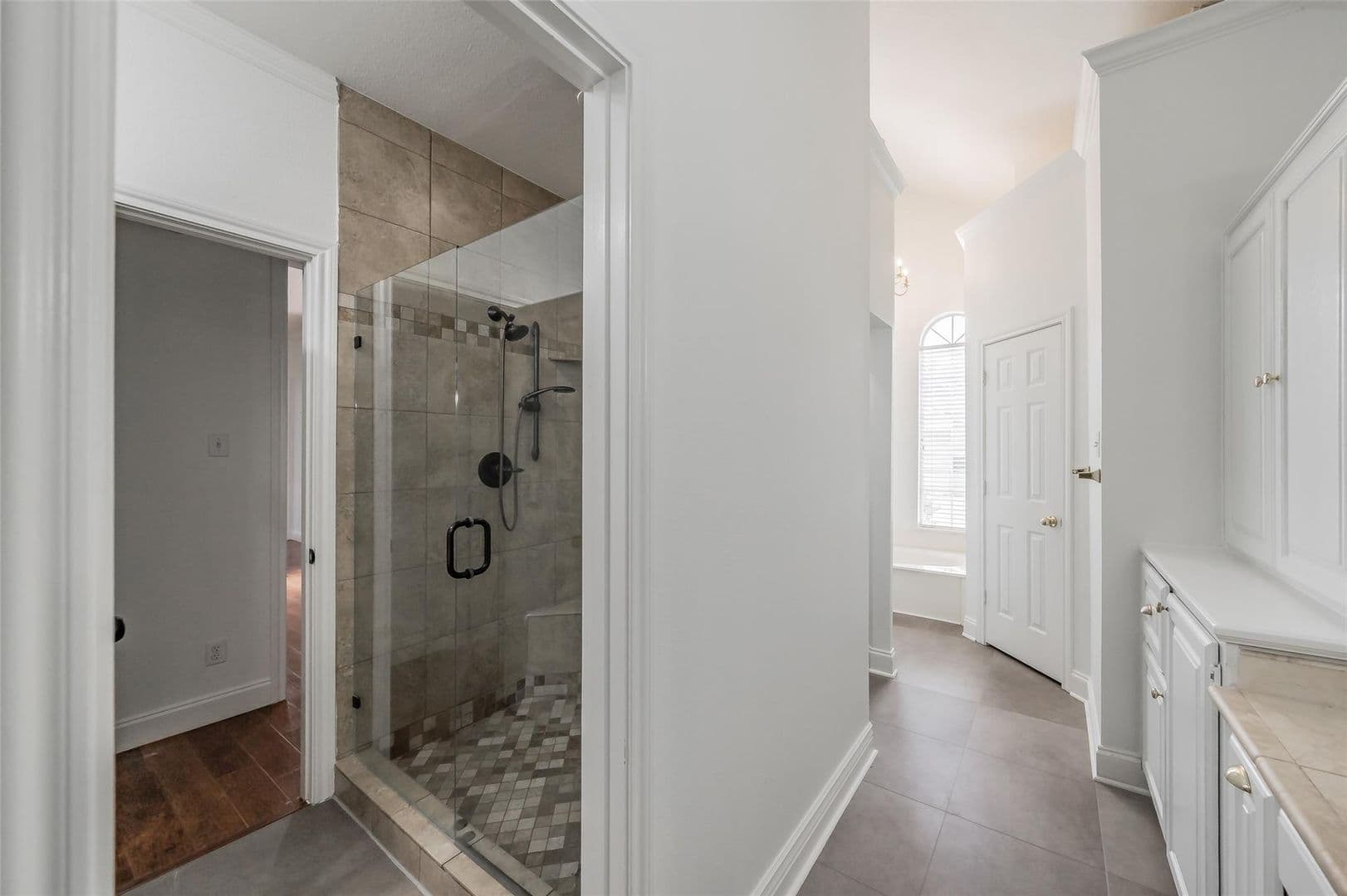 Fort Worth House: 816 Havenwood Lane S