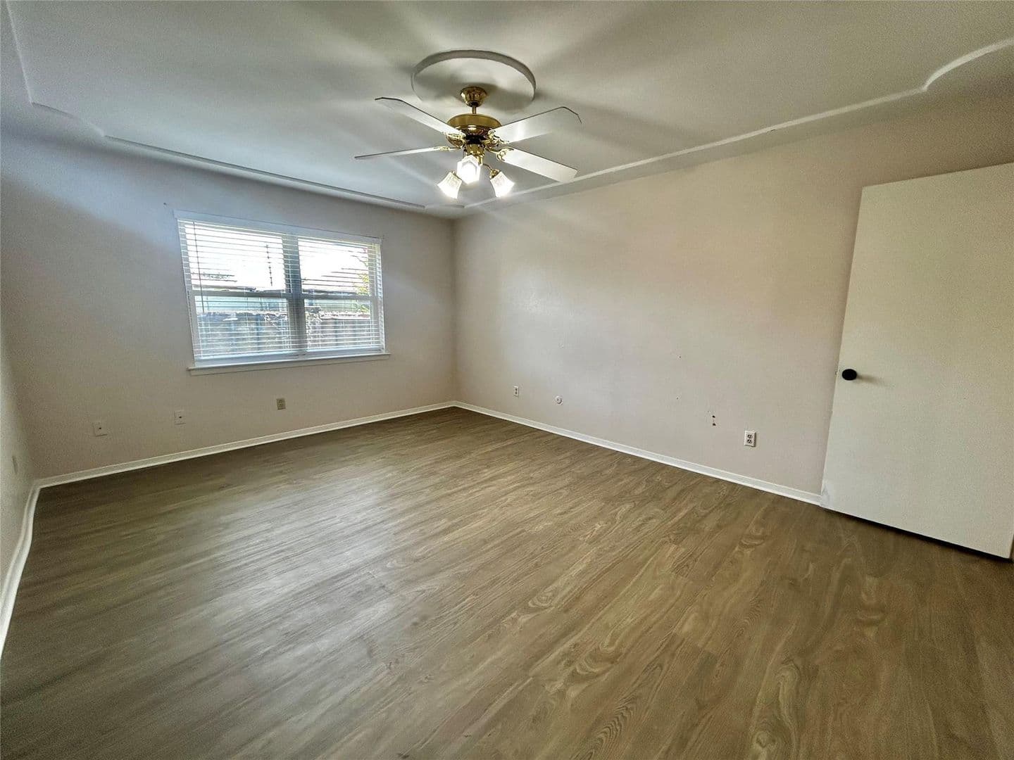 North Richland Hills House: 6209 Gayle Drive