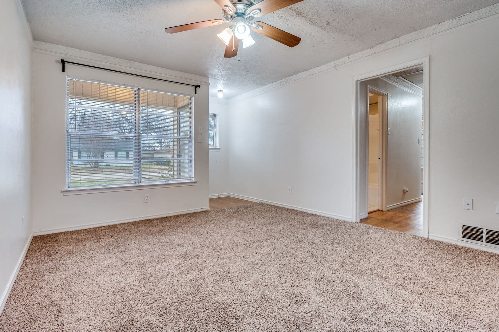 North Richland Hills House: 5133 Susan Lee Ln.