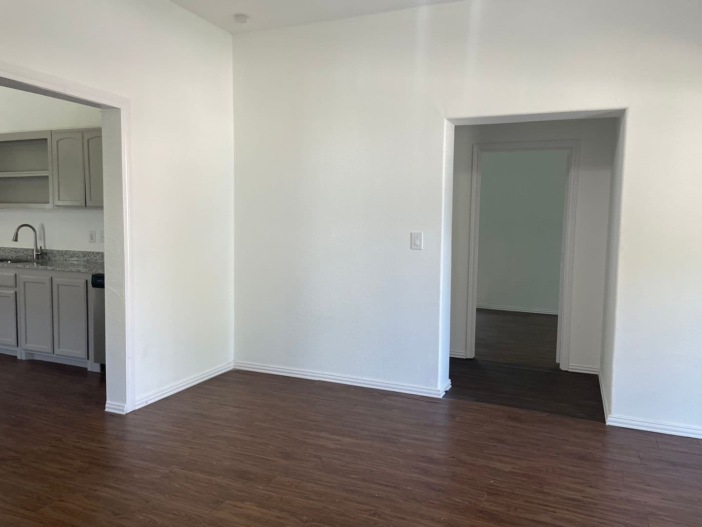 Fort Worth House: 2518 Carter Avenue