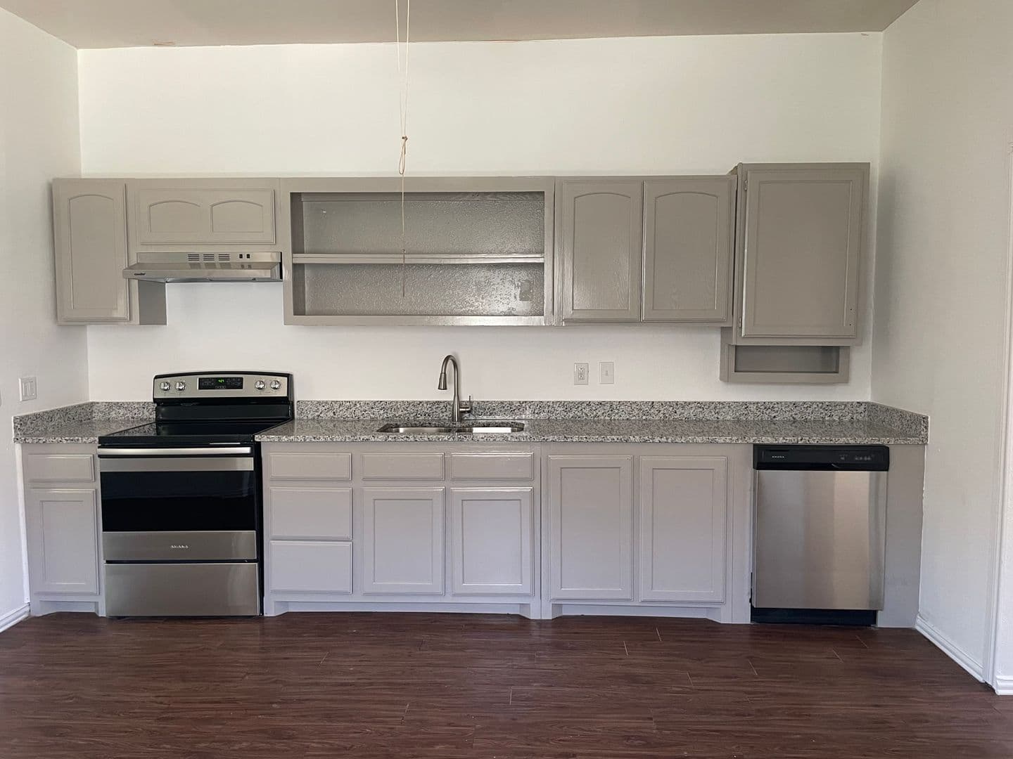Fort Worth House: 2518 Carter Avenue