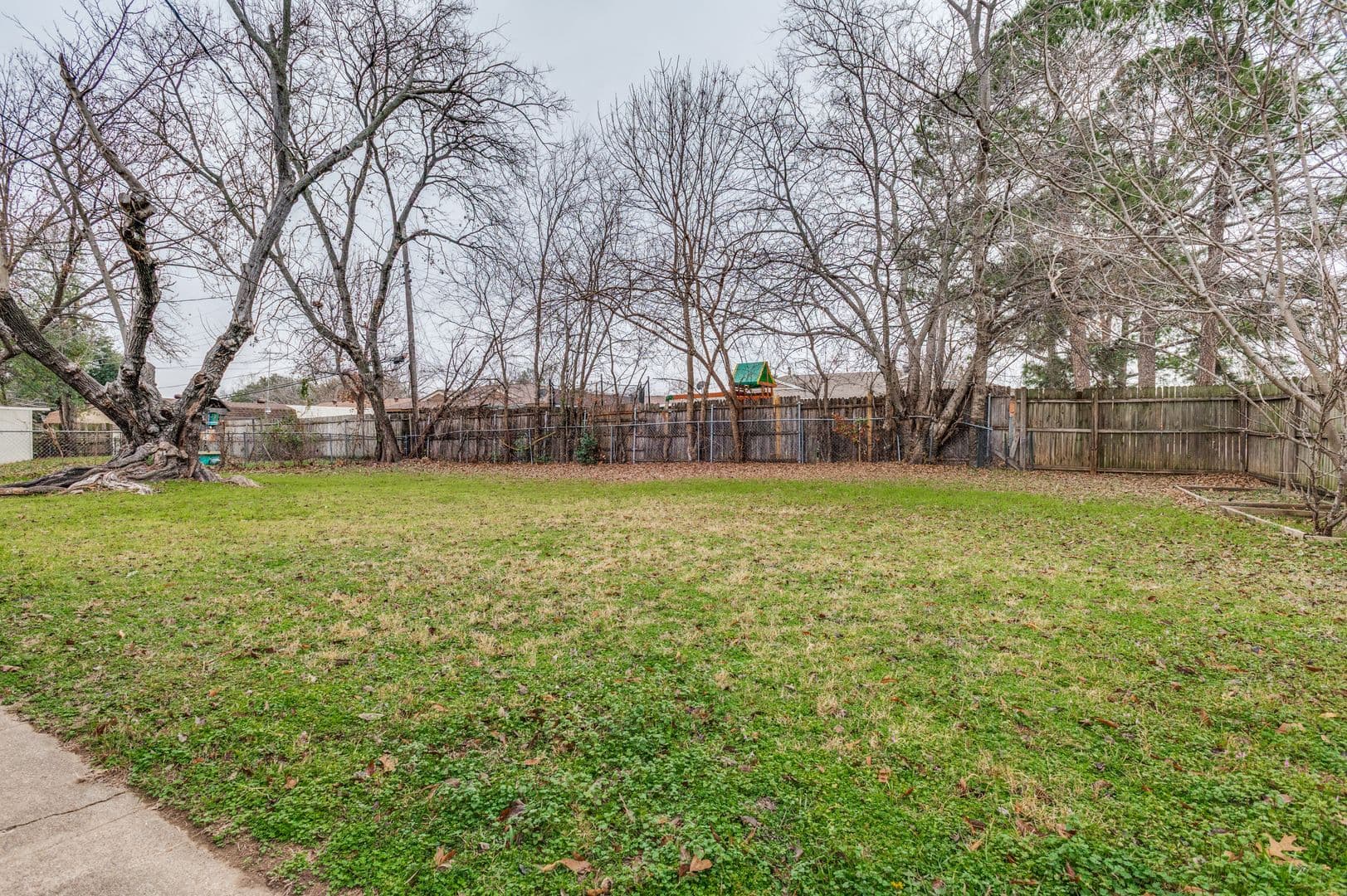 North Richland Hills House: 5133 Susan Lee Ln.