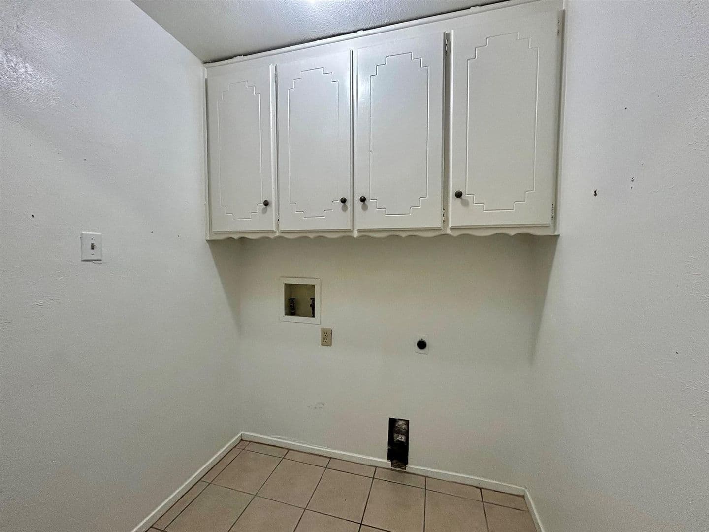 North Richland Hills House: 6209 Gayle Drive