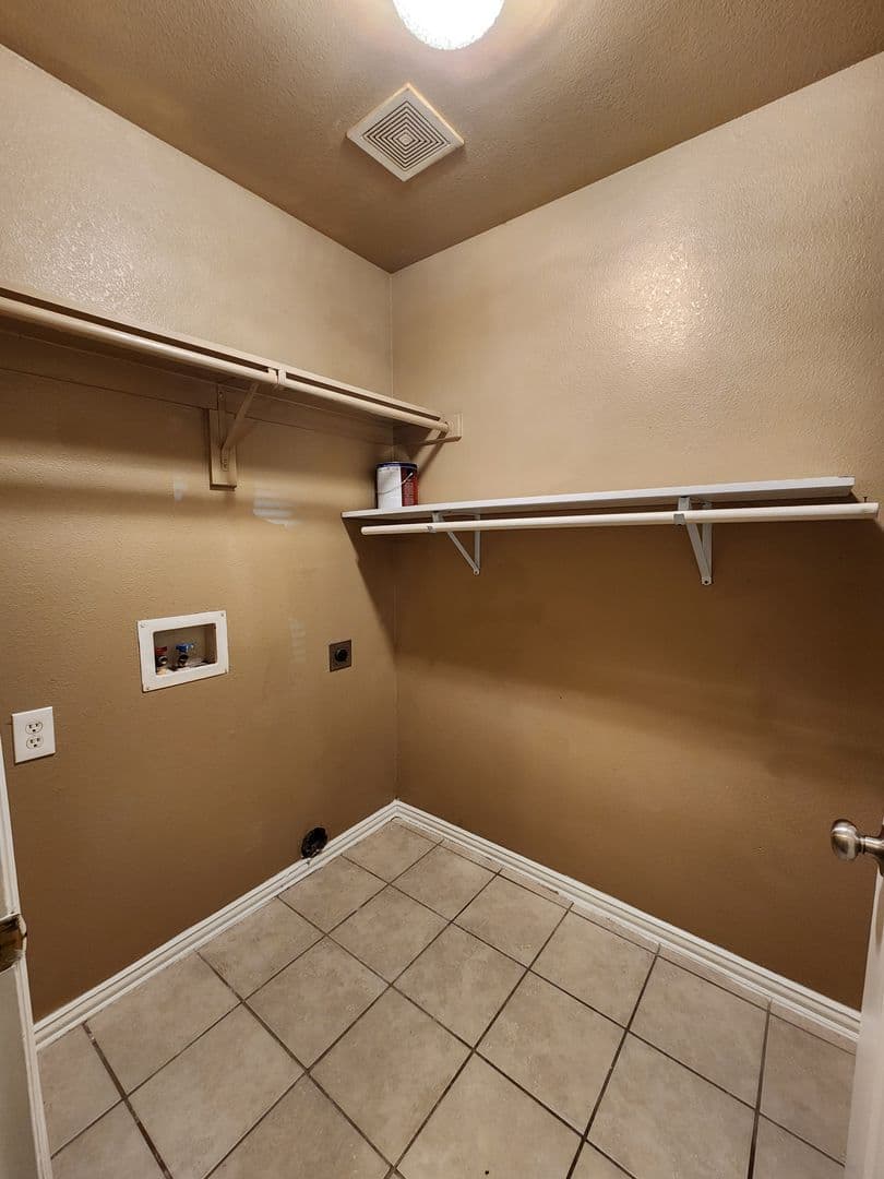 Fort Worth Apartment: 2917 Van Horn Ave.