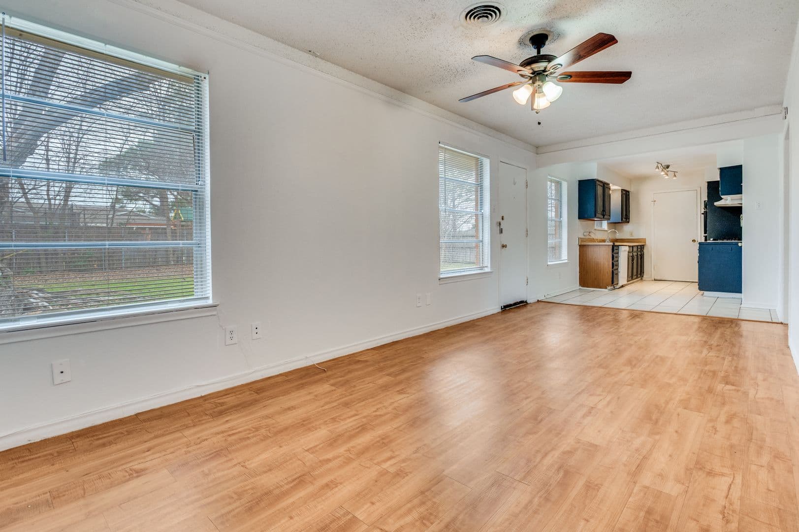 North Richland Hills House: 5133 Susan Lee Ln.