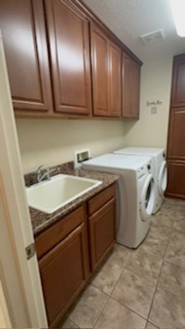 Reno House: 715 Sienna Station Way, Reno NV 89512