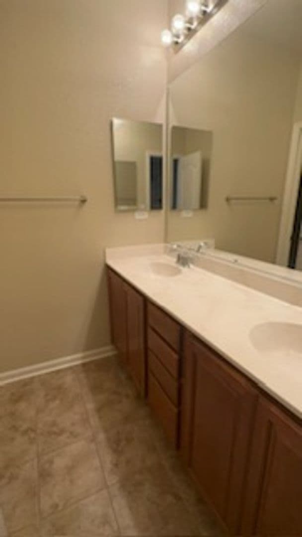 Reno House: 715 Sienna Station Way, Reno NV 89512