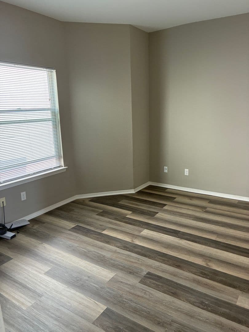 El Paso House: 12261 Gaudi Way