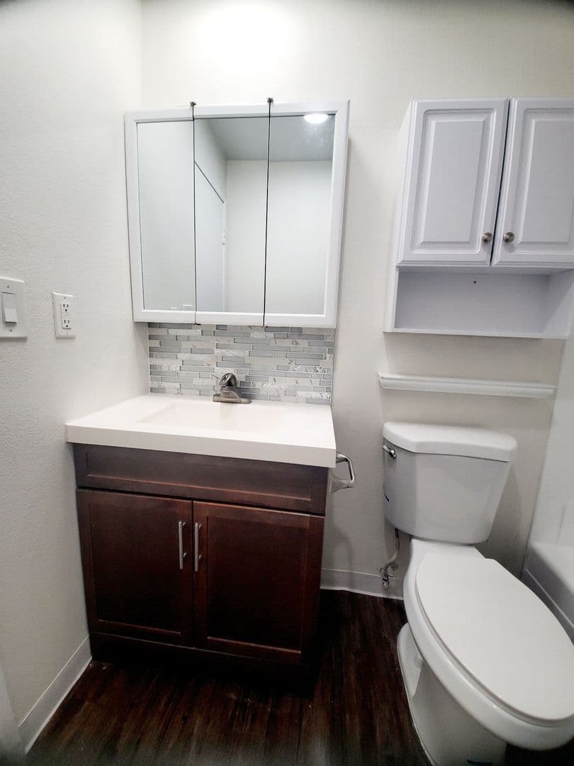 Alhambra Apartment: 1801 Garvey Avenue