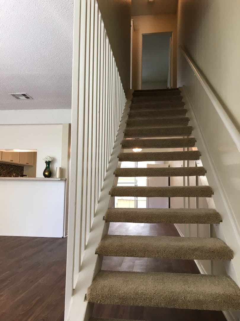 Westminster Apartment: 14452 Goldenwest Street
