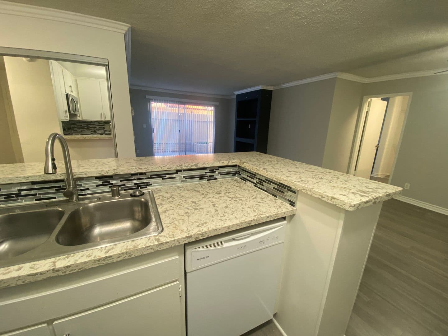 Torrance Apartment: 3707 Garnet Street