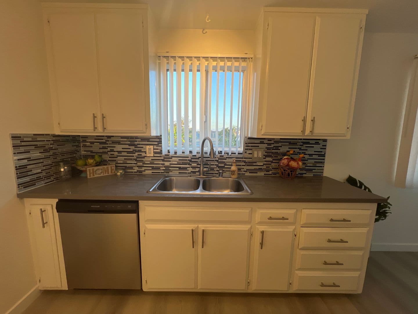 Stanton Apartment: 12381 Arrowhead Street