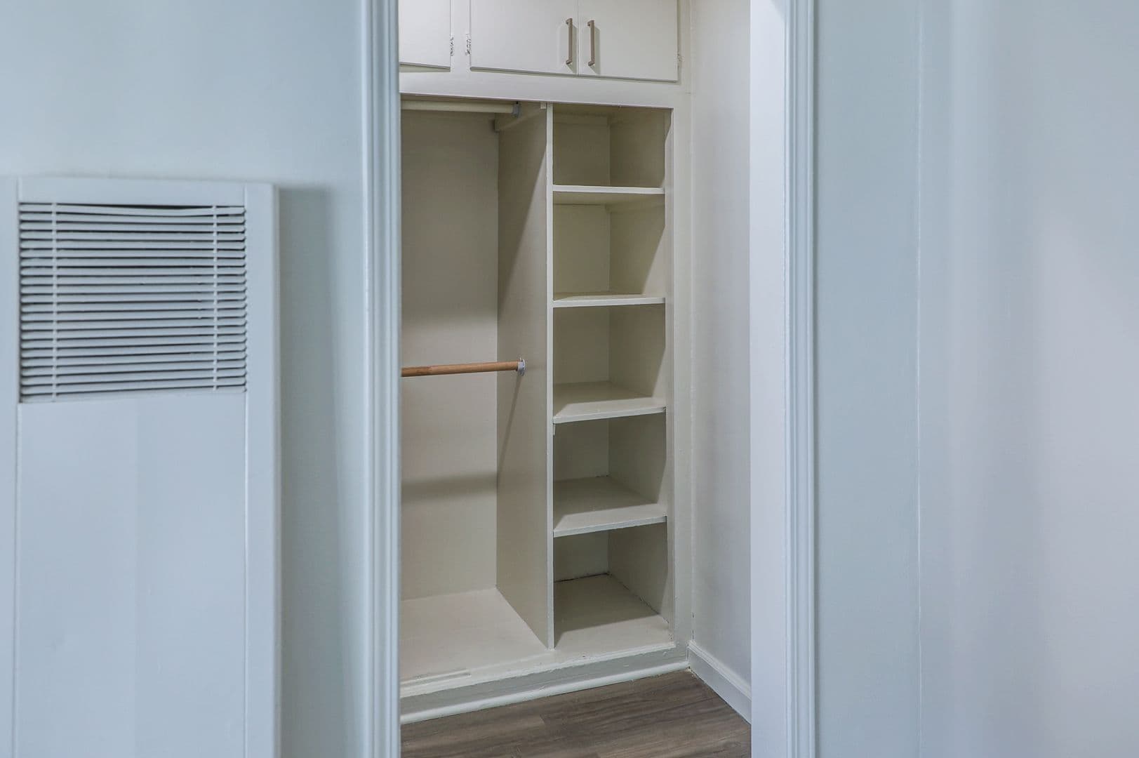 Gardena Apartment: 15003 Lemoli Ave.