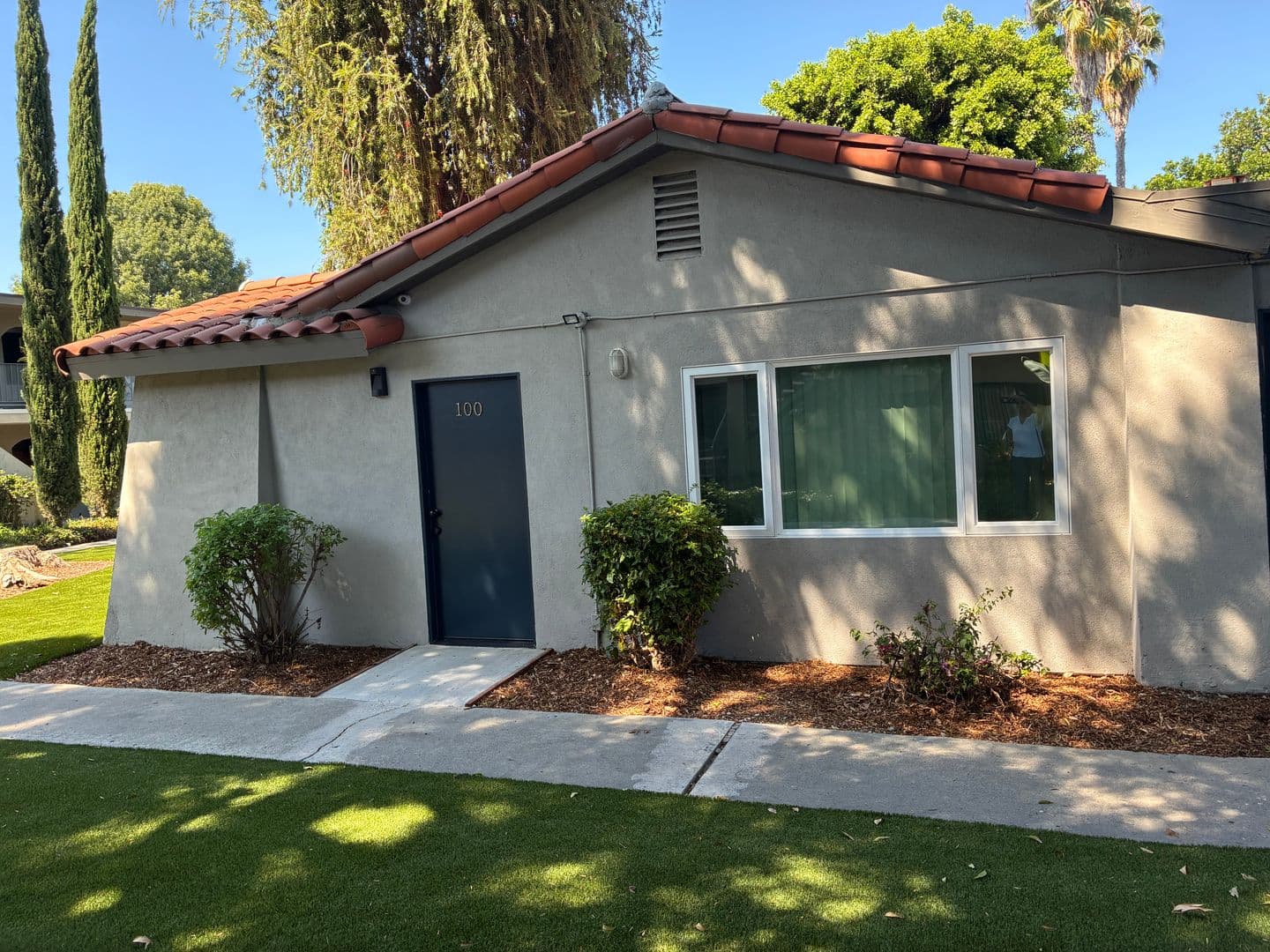 Cerritos Apartment: 18427 Studebaker Road