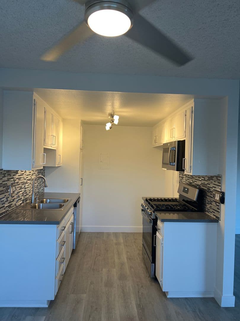 Stanton Apartment: 12381 Arrowhead Street