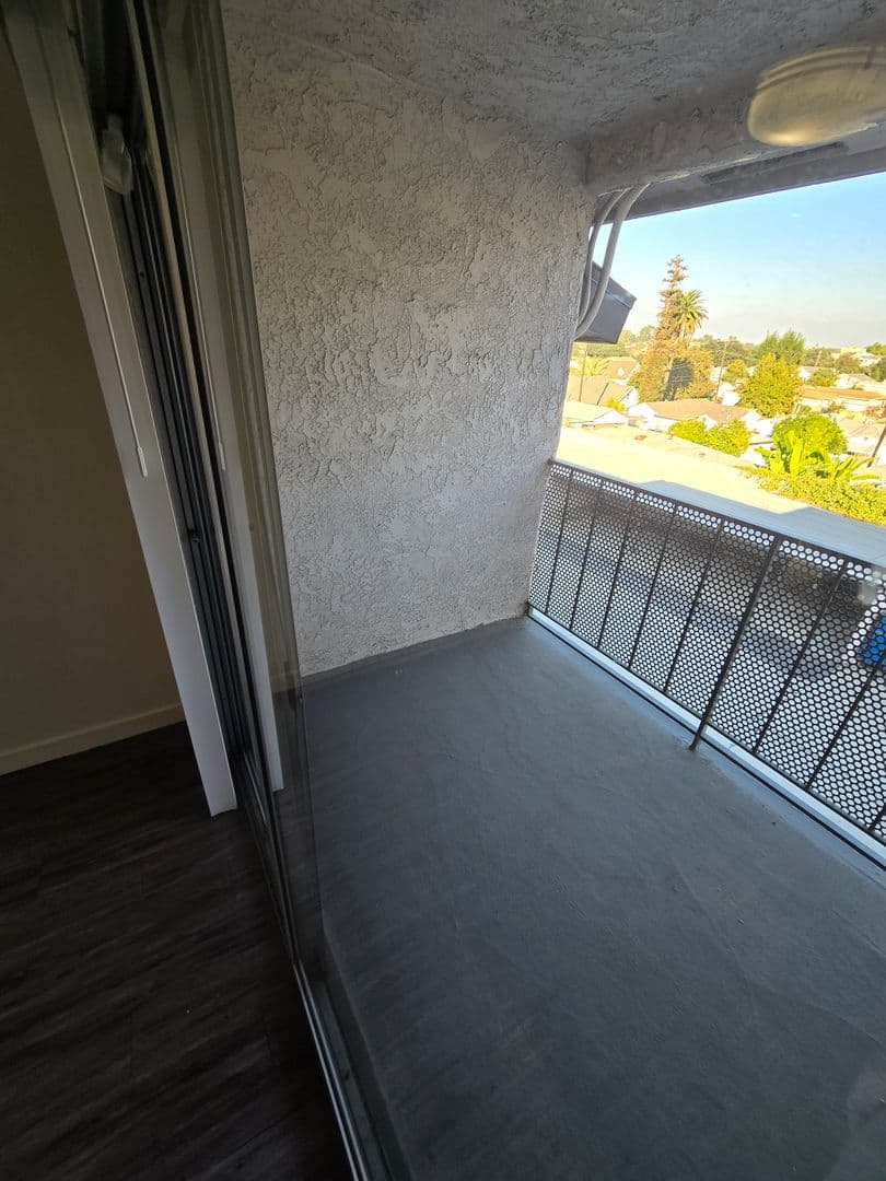 Alhambra Apartment: 1801 Garvey Avenue