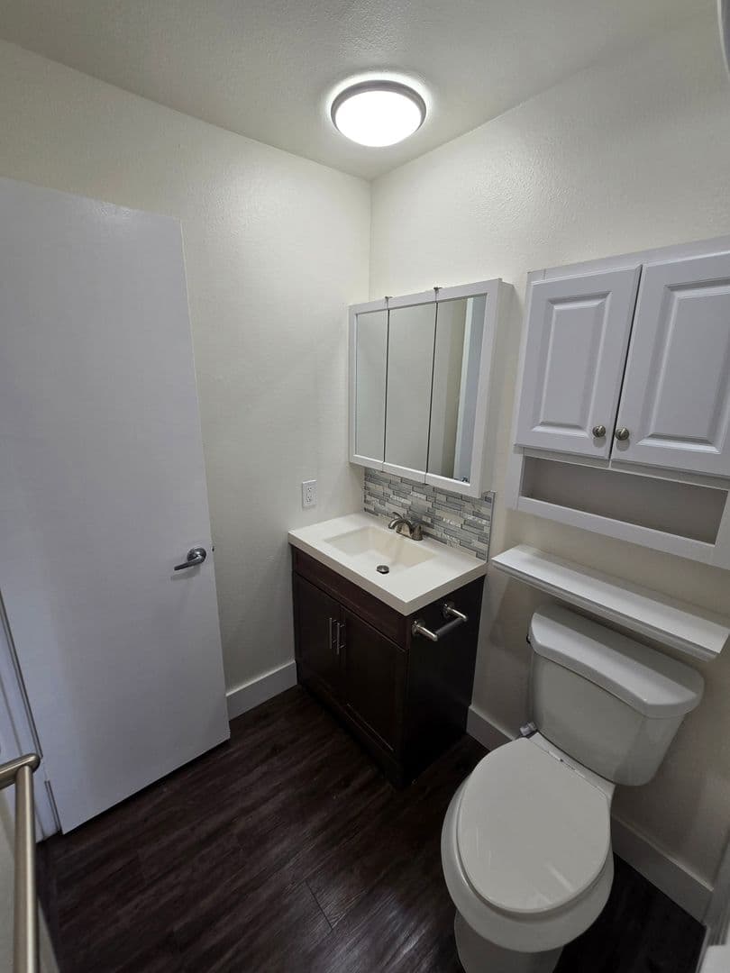 Alhambra Apartment: 1801 Garvey Avenue